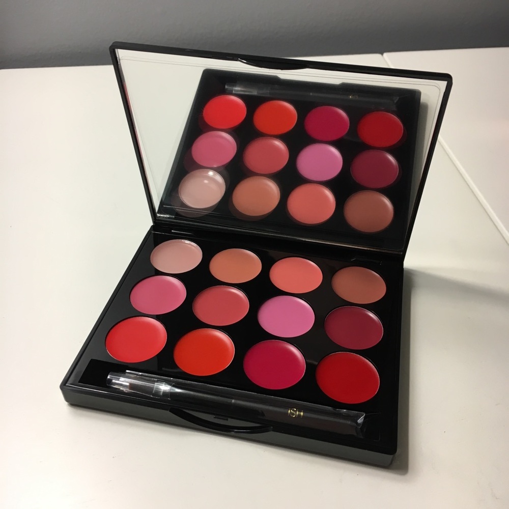 ISH lip palette